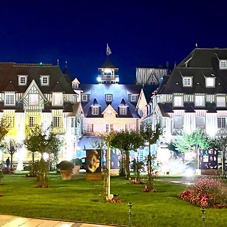 Charmante Maison Pecheurs, 141 M2 トルヴィル＝シュル＝メール エクステリア 写真